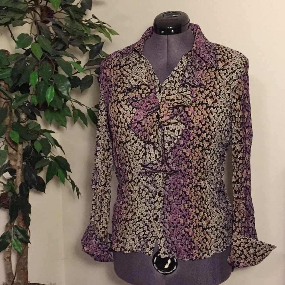 💗 Vintage purple dressy top with frills - Picture 3 of 8